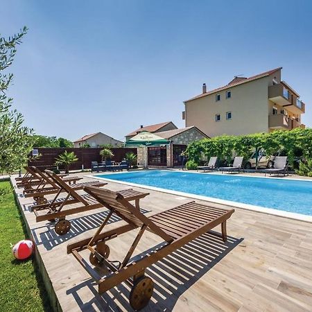 Apartments Mikulic Biograd Na Moru Buitenkant foto